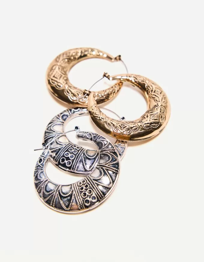 2-pack of boho hoop earrings