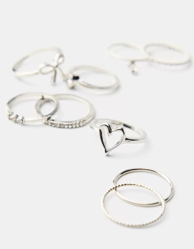 9-pack of heart rings