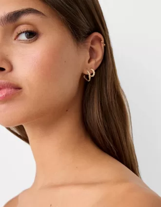 9-pack of textured earrings