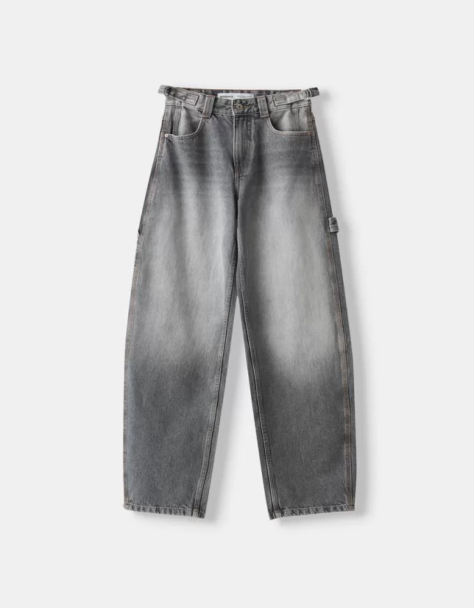 Adjustable balloon fit carpenter jeans