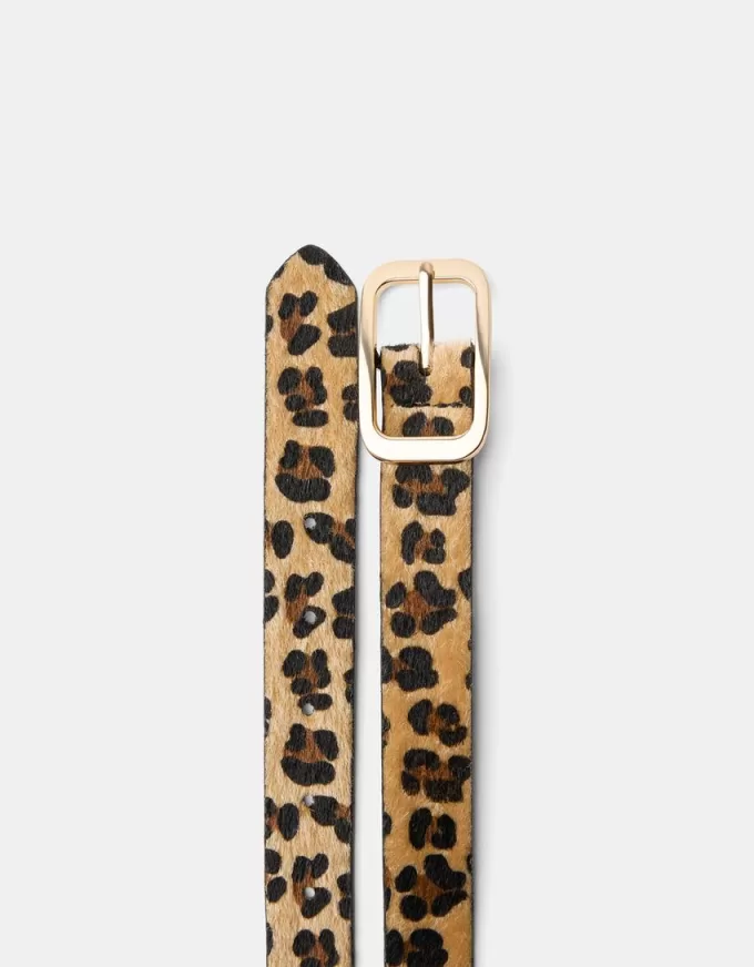 Animal print belt with buckle