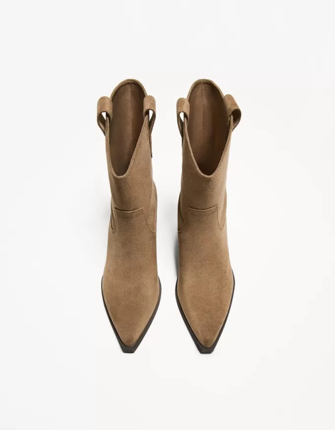 Asymmetric high-heel cowboy ankle boots Asymmetric high-heel cowboy ankle boots