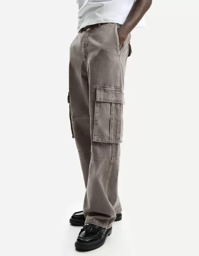 Baggy cargo pants Baggy cargo pants