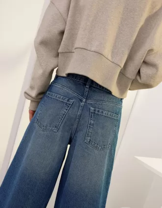 Baggy denim Bermuda shorts