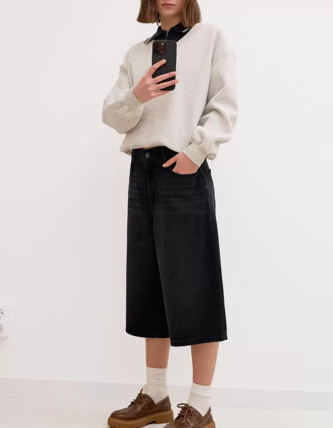 Baggy denim Bermuda shorts