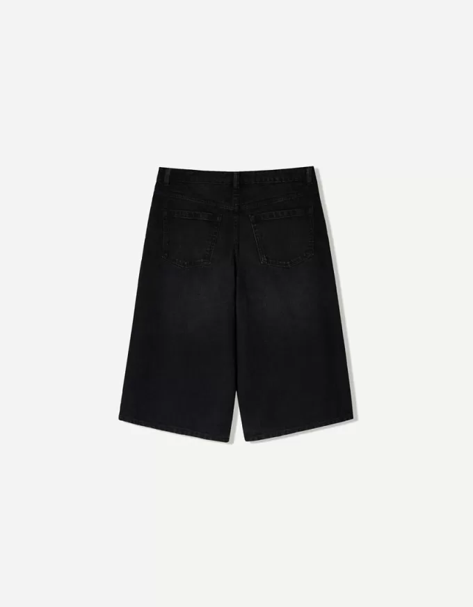 Baggy denim Bermuda shorts