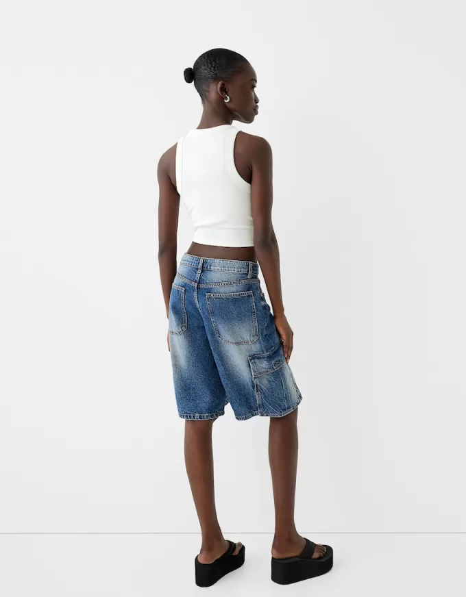 Baggy denim cargo Bermuda shorts Baggy denim cargo Bermuda shorts