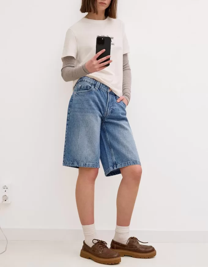 Baggy denim shorts