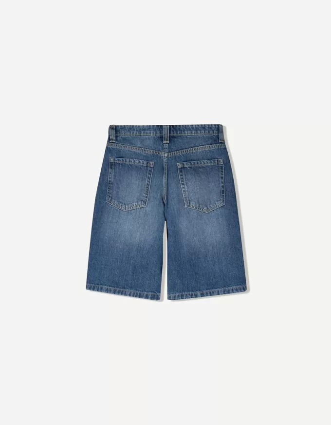 Baggy denim shorts