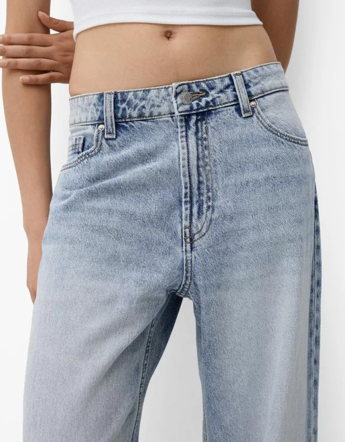 Baggy jeans