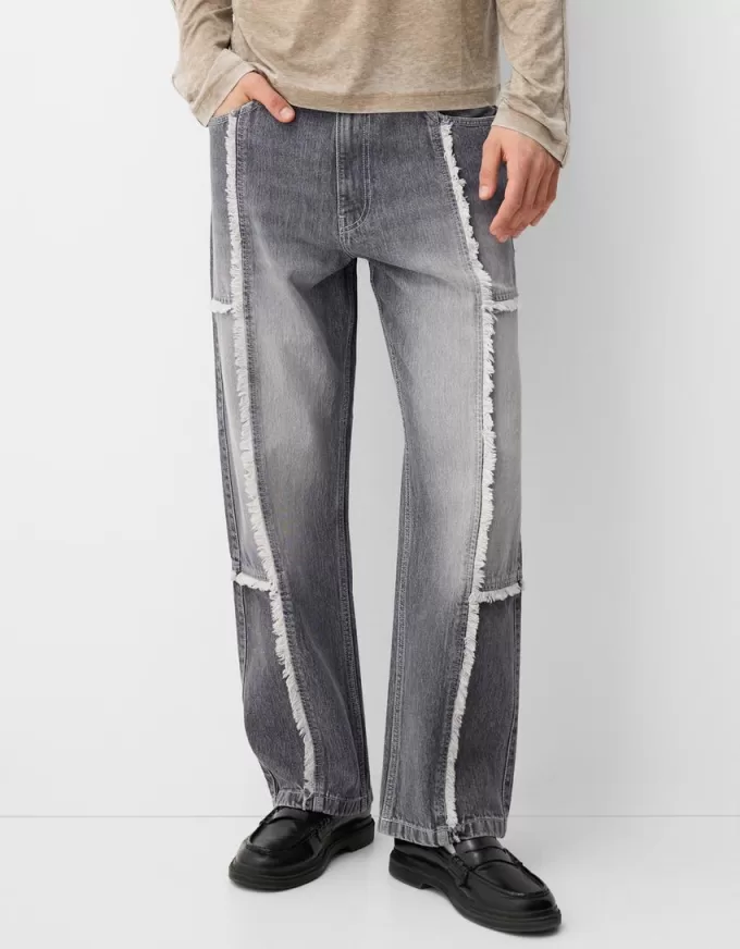 Baggy jeans with fringing