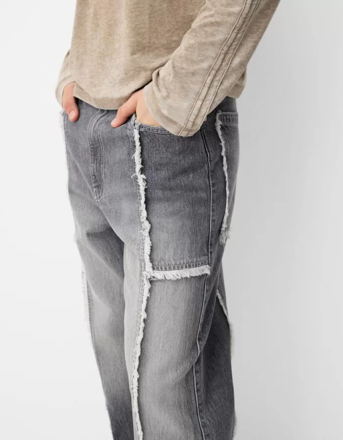 Baggy jeans with fringing