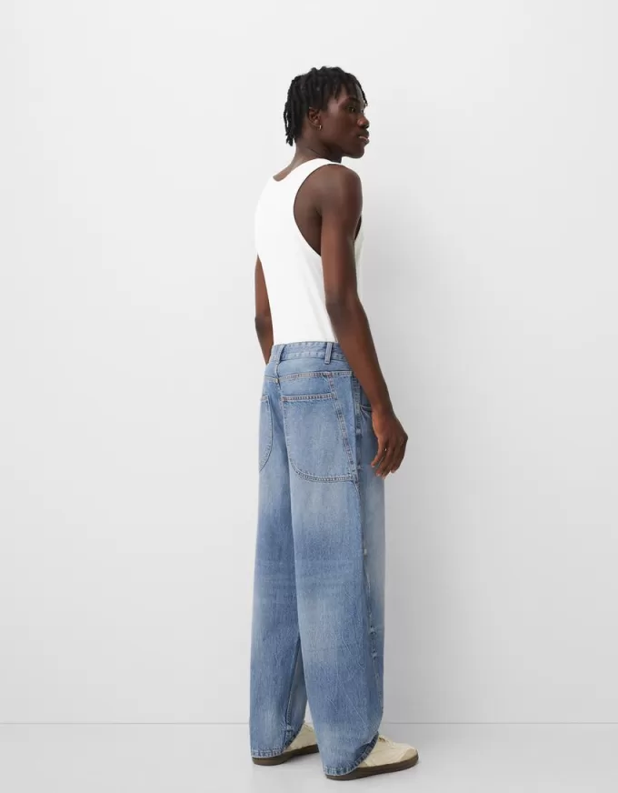 Baggy jeans with seam details