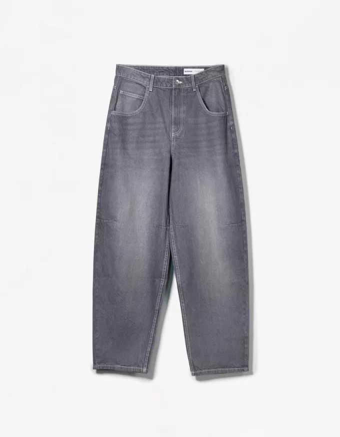 Balloon fit jeans Balloon fit jeans