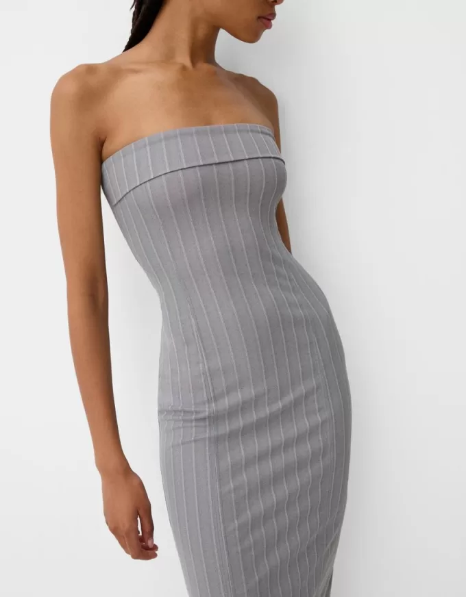 Bandeau neckline midi dress Bandeau neckline midi dress