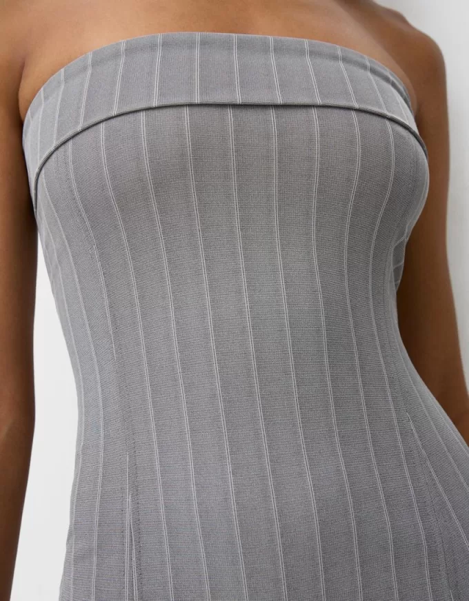 Bandeau neckline midi dress Bandeau neckline midi dress