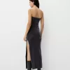 Bandeau neckline midi dress with metallic thread Bandeau neckline midi dress with metallic thread
