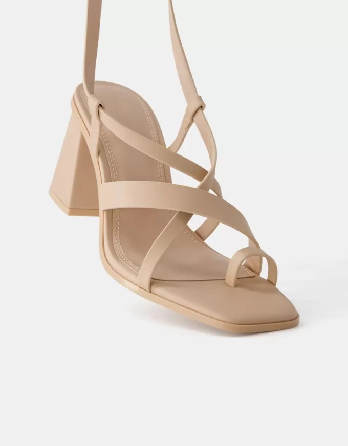 Block heel multi-strap sandals