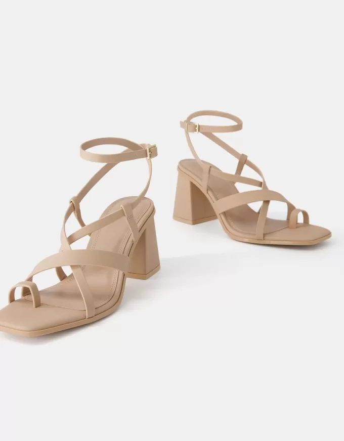 Block heel multi-strap sandals