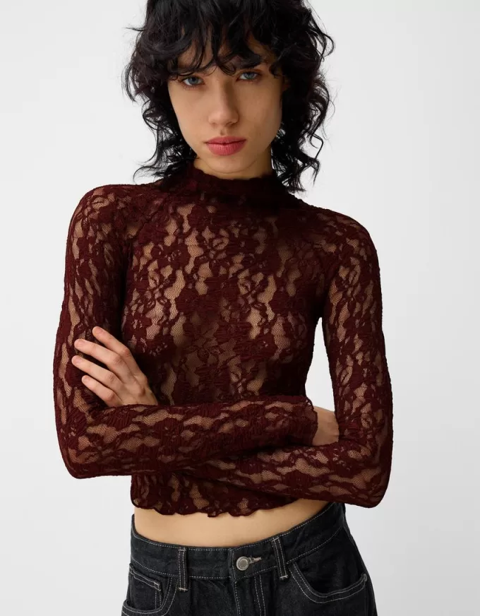 Blonde lace high neck long sleeve T-shirt