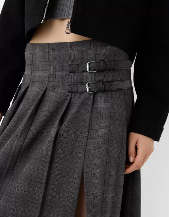 Box pleat midi skirt with a belt detail