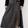 Box pleat midi skirt with a belt detail