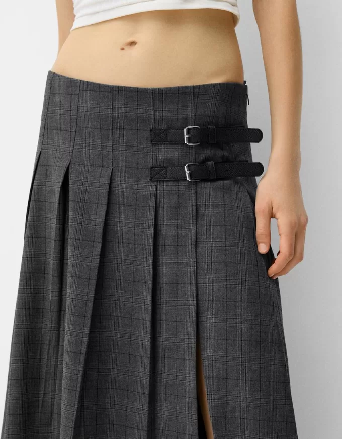 Box pleat midi skirt with a belt detail