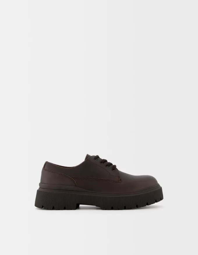 Brown brogues