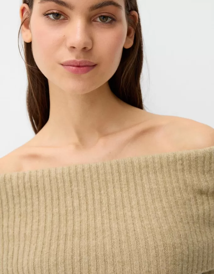 Cable-knit Bardot neckline sweater Cable-knit Bardot neckline sweater