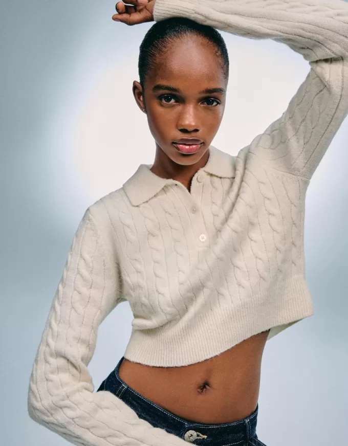 Cable-knit polo collar sweater Cable-knit polo collar sweater