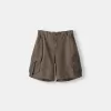 Cargo pockets with straps Bermuda shorts