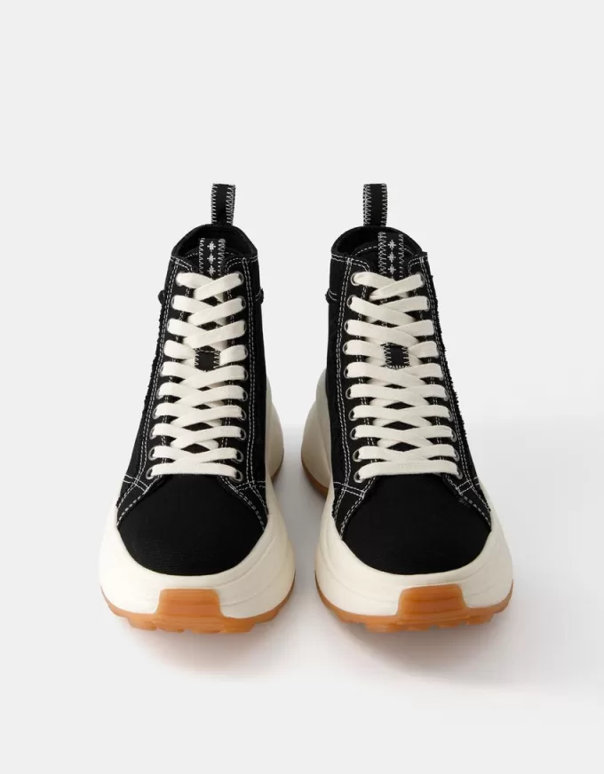 Chunky sole high-top sneakers