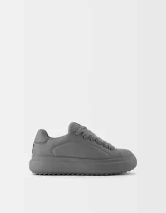 Chunky sole sneakers