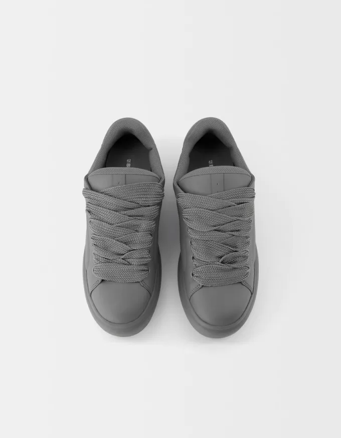 Chunky sole sneakers