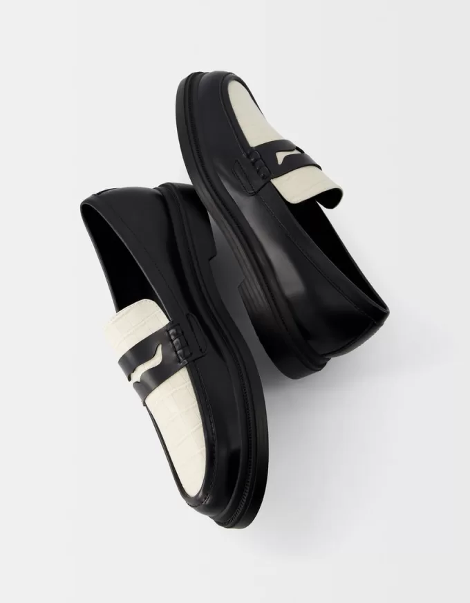 Contrast loafers