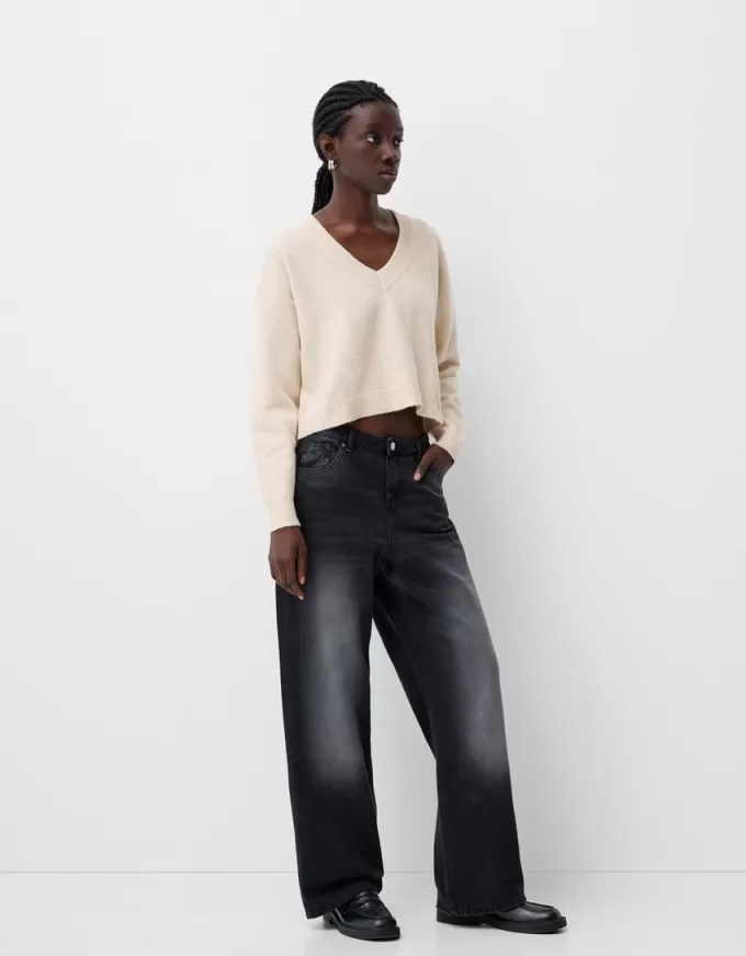 Cropped V-neck sweater Cropped V-neck sweater