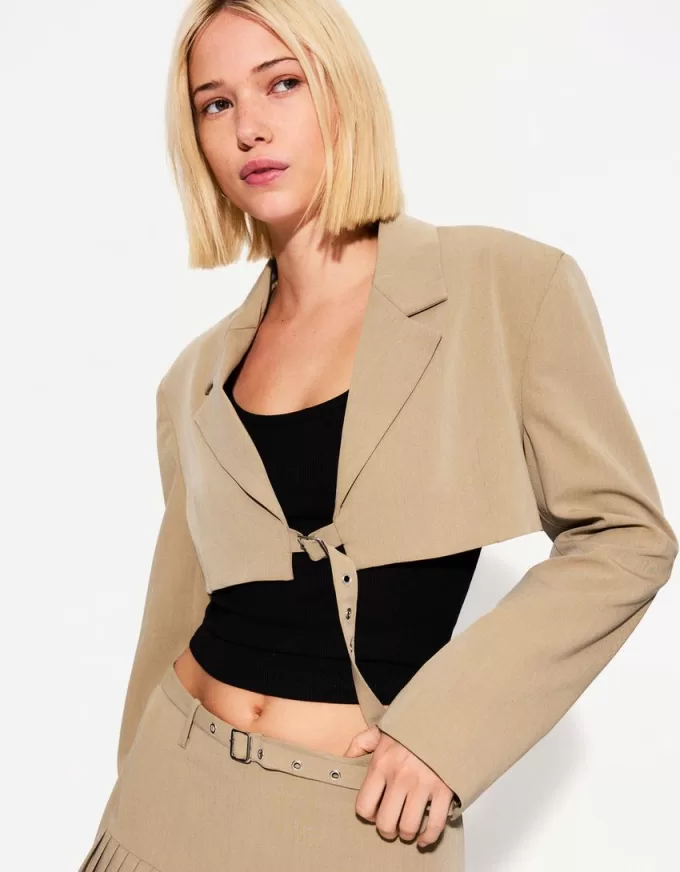 Cropped blazer