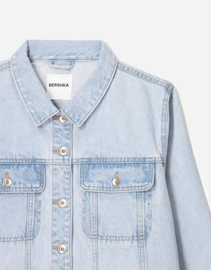 Cropped denim jacket