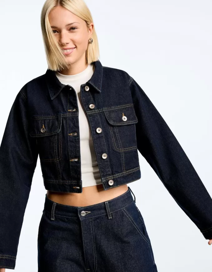 Cropped denim jacket