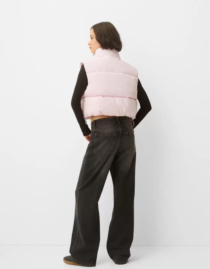 Cropped puffer vest