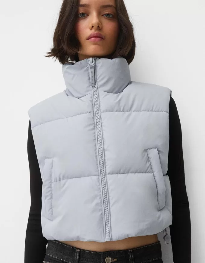 Cropped puffer vest