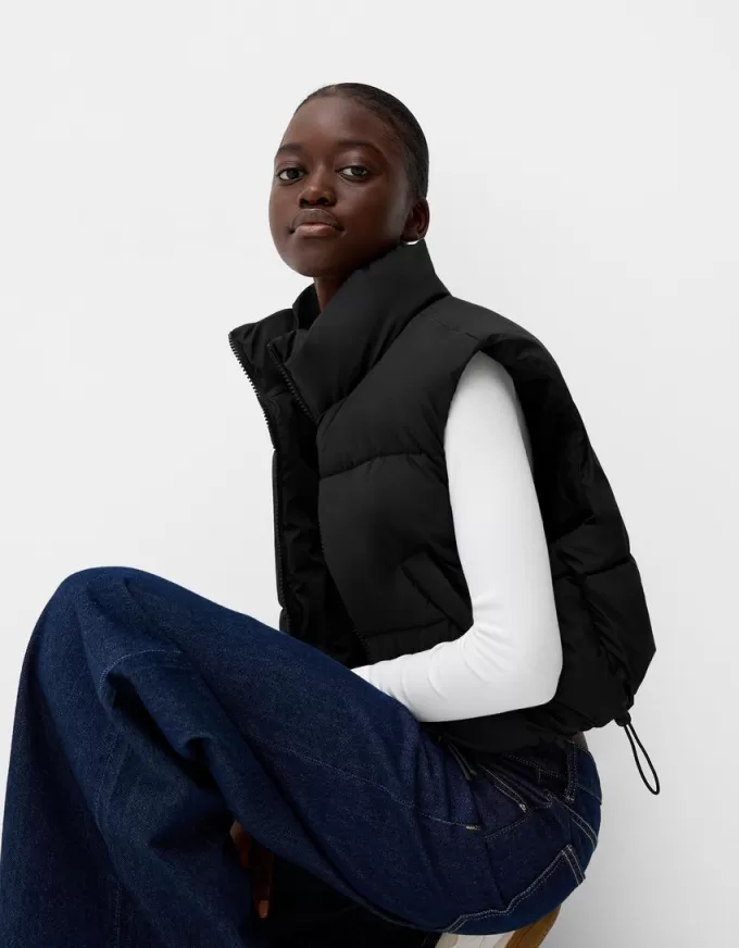 Cropped puffer vest