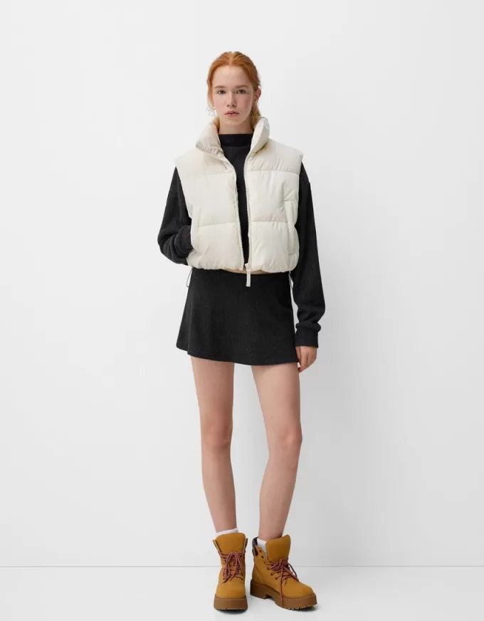 Cropped puffer vest