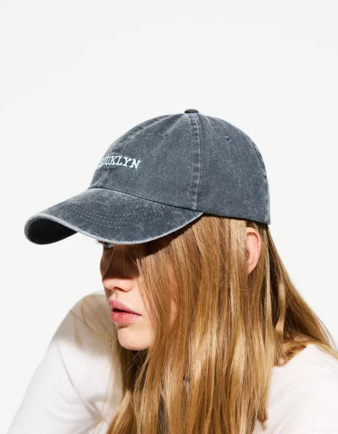 Embroidered cap