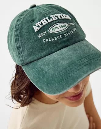 Faded cap with embroidery