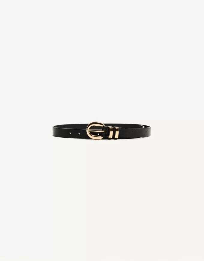 Faux leather belt with golden buckle Faux leather belt with golden buckle