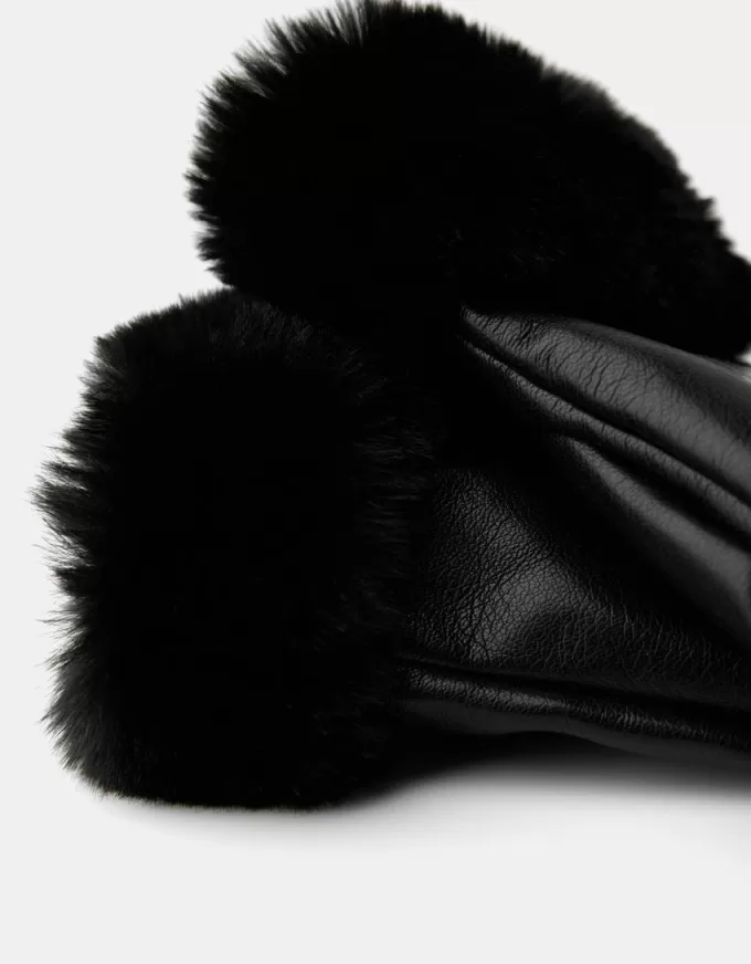 Faux leather gloves Faux leather gloves