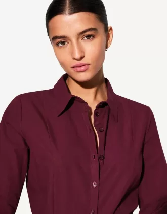 Fitted shirt with flared sleeves