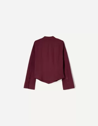 Fitted shirt with flared sleeves