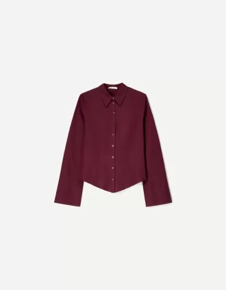 Fitted shirt with flared sleeves